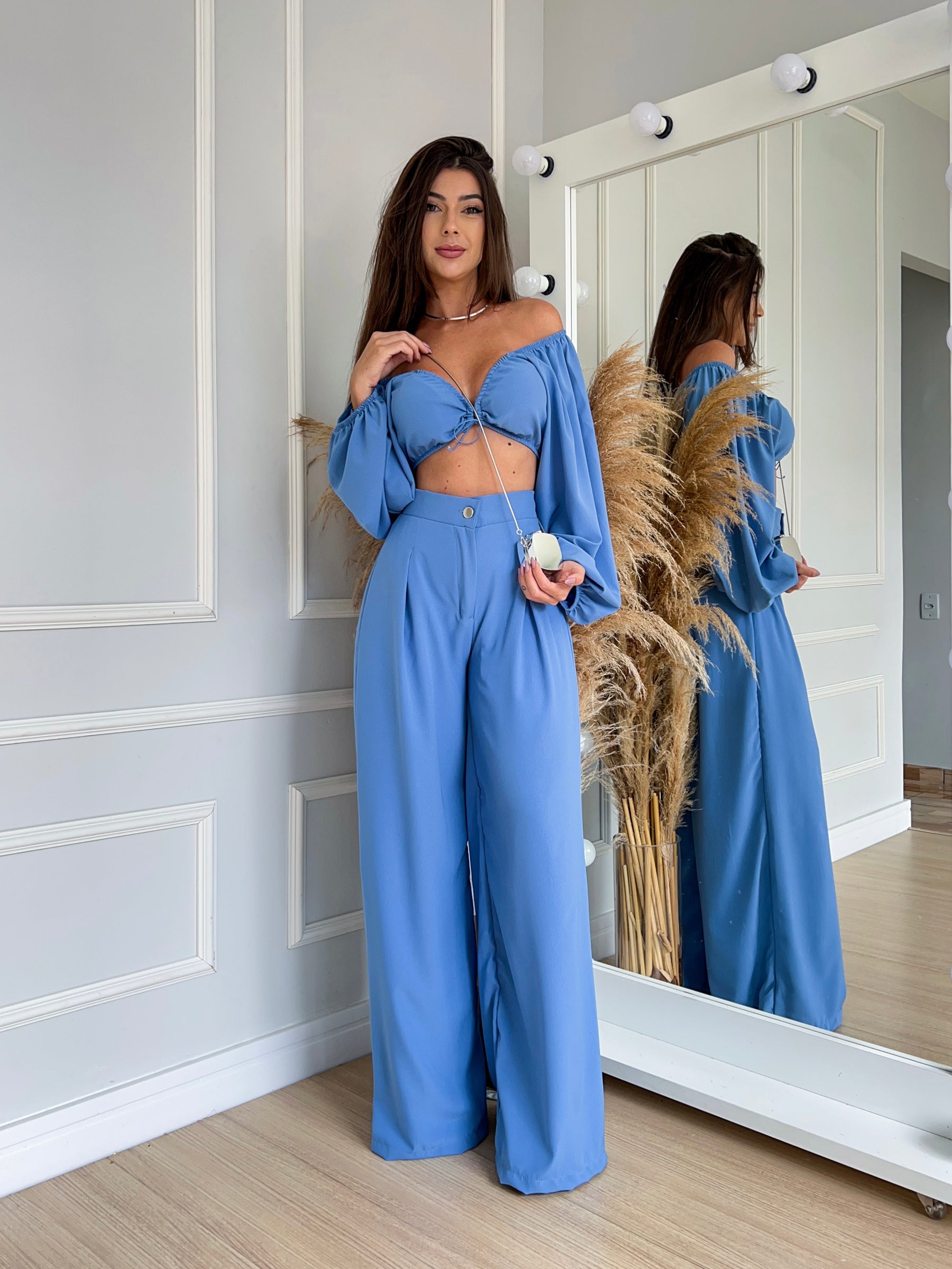 Cropped Manga Longa Max - Feminina