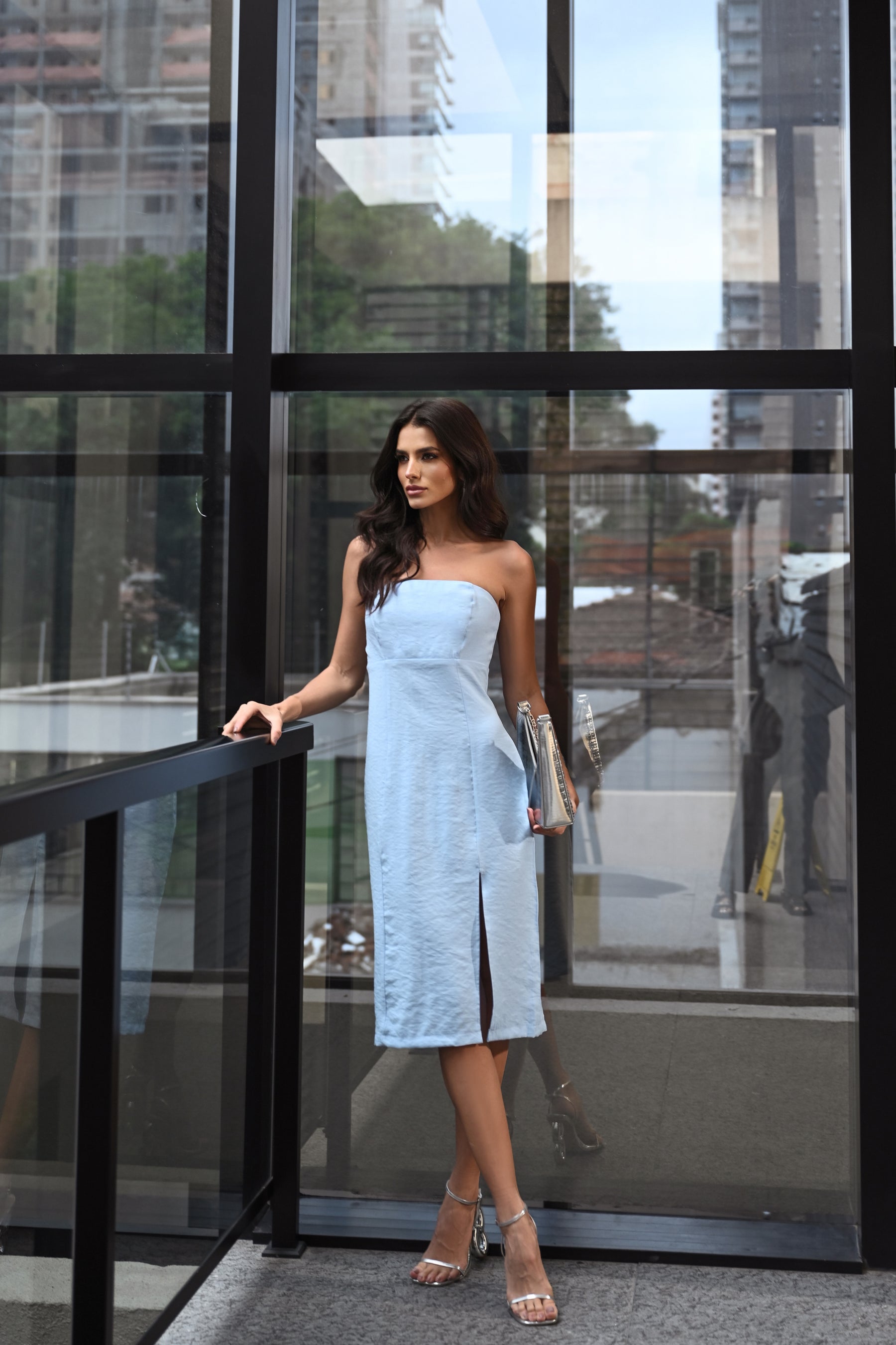 Vestido Mídi Alfaiataria Iza Alto verão Feminino
