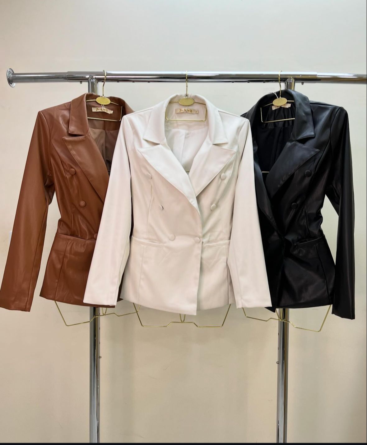 Blazer Alfaiataria Em Courino Feminino